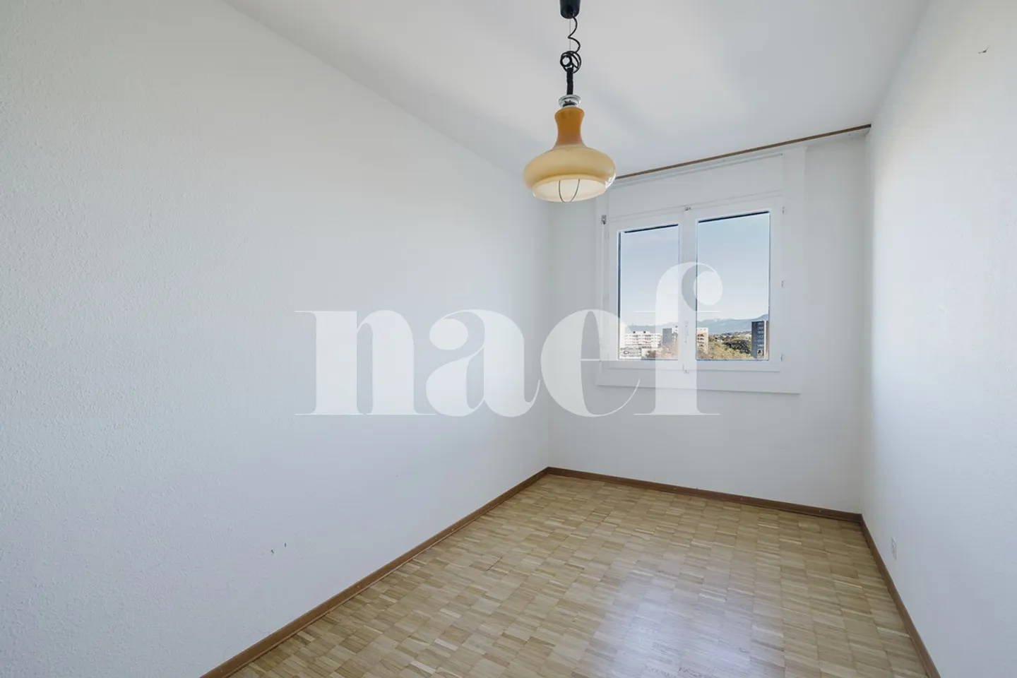 6-room apartment in Meyrin - Ideal for families, with garage, on a high floor - Photo 10 of 12