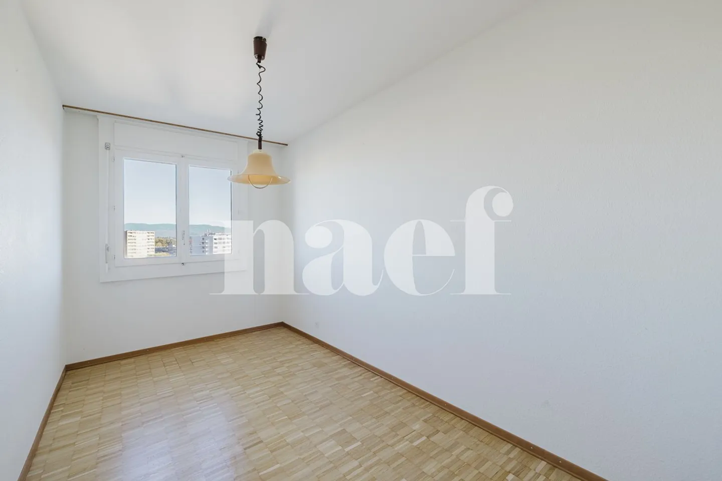 6-room apartment in Meyrin - Ideal for families, with garage, on a high floor - Photo 11 of 12