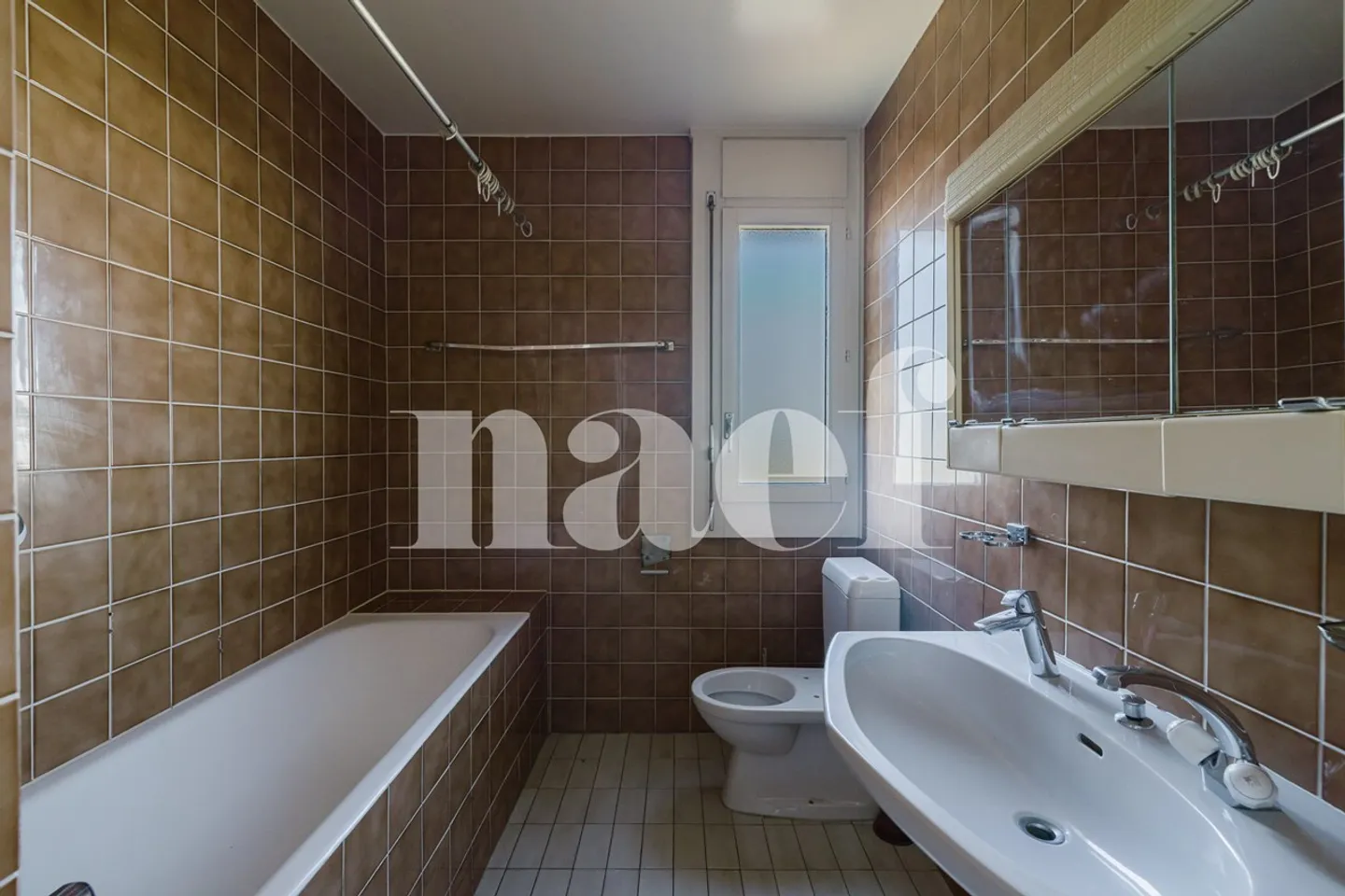 6-room apartment in Meyrin - Ideal for families, with garage, on a high floor - Photo 8 of 12