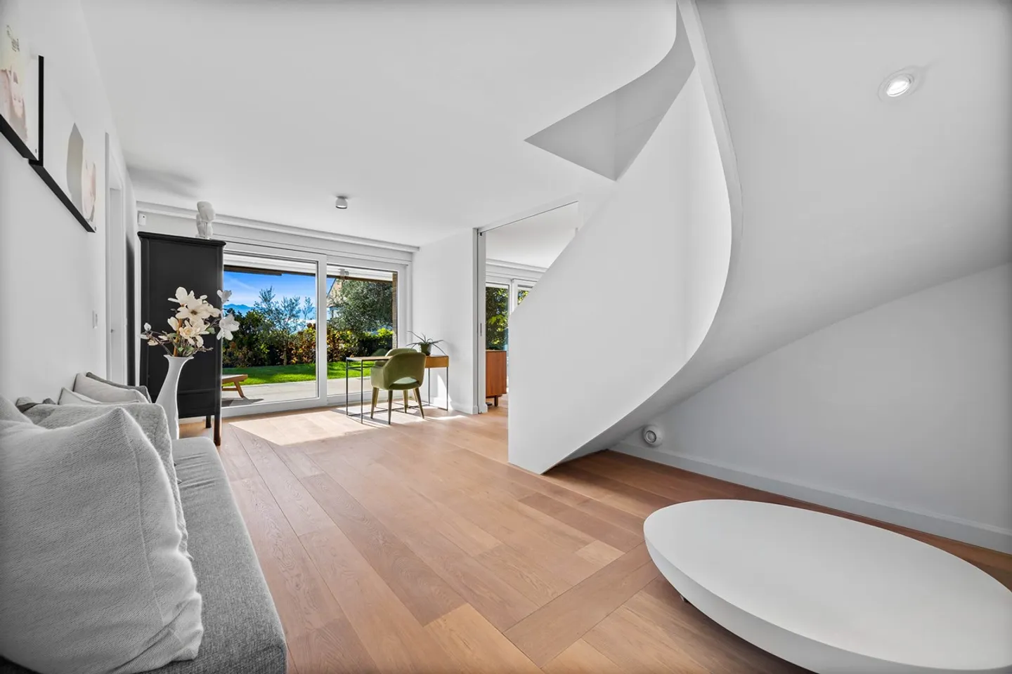 Appartamento di prestigio tra lago e vigneti - Foto 10 di 12