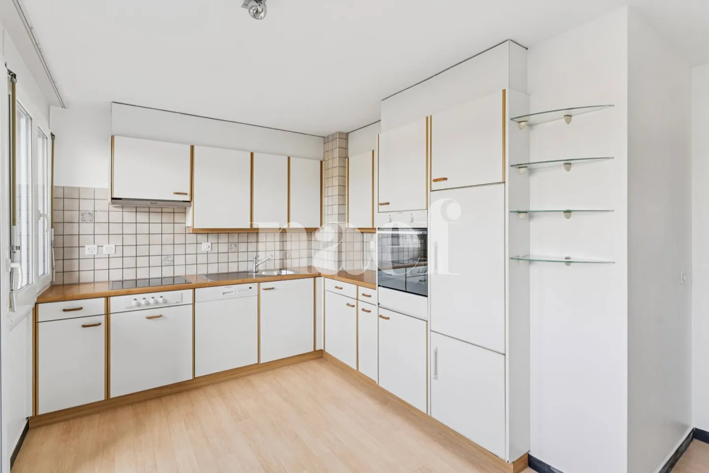 Appartement de 4.5 pièces au rez-supérieur - Photo 2 sur 8