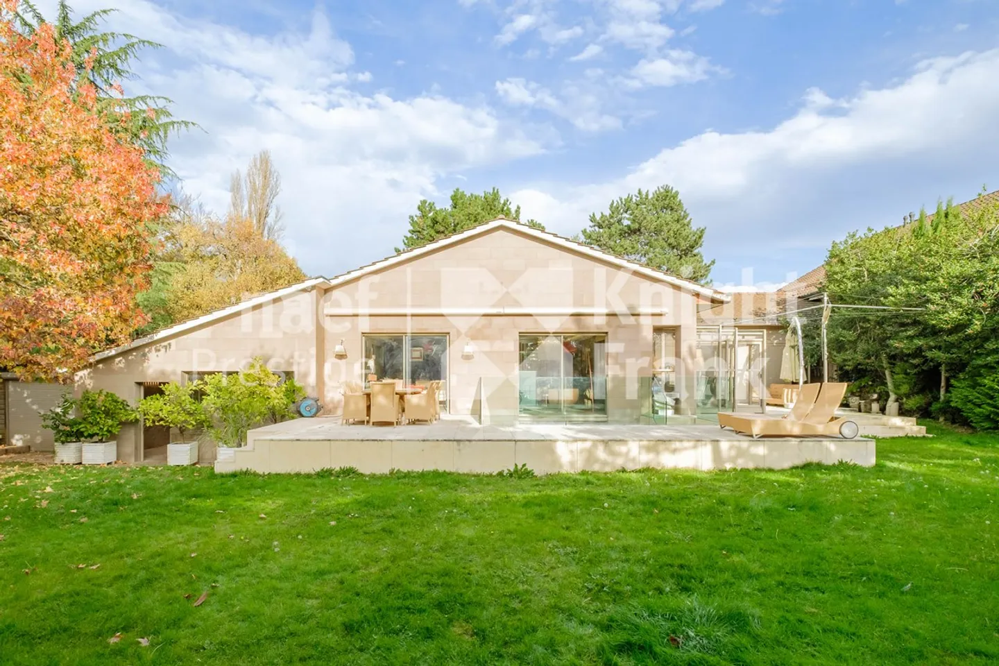 Villa contemporaine à Cologny - Photo 2 sur 11