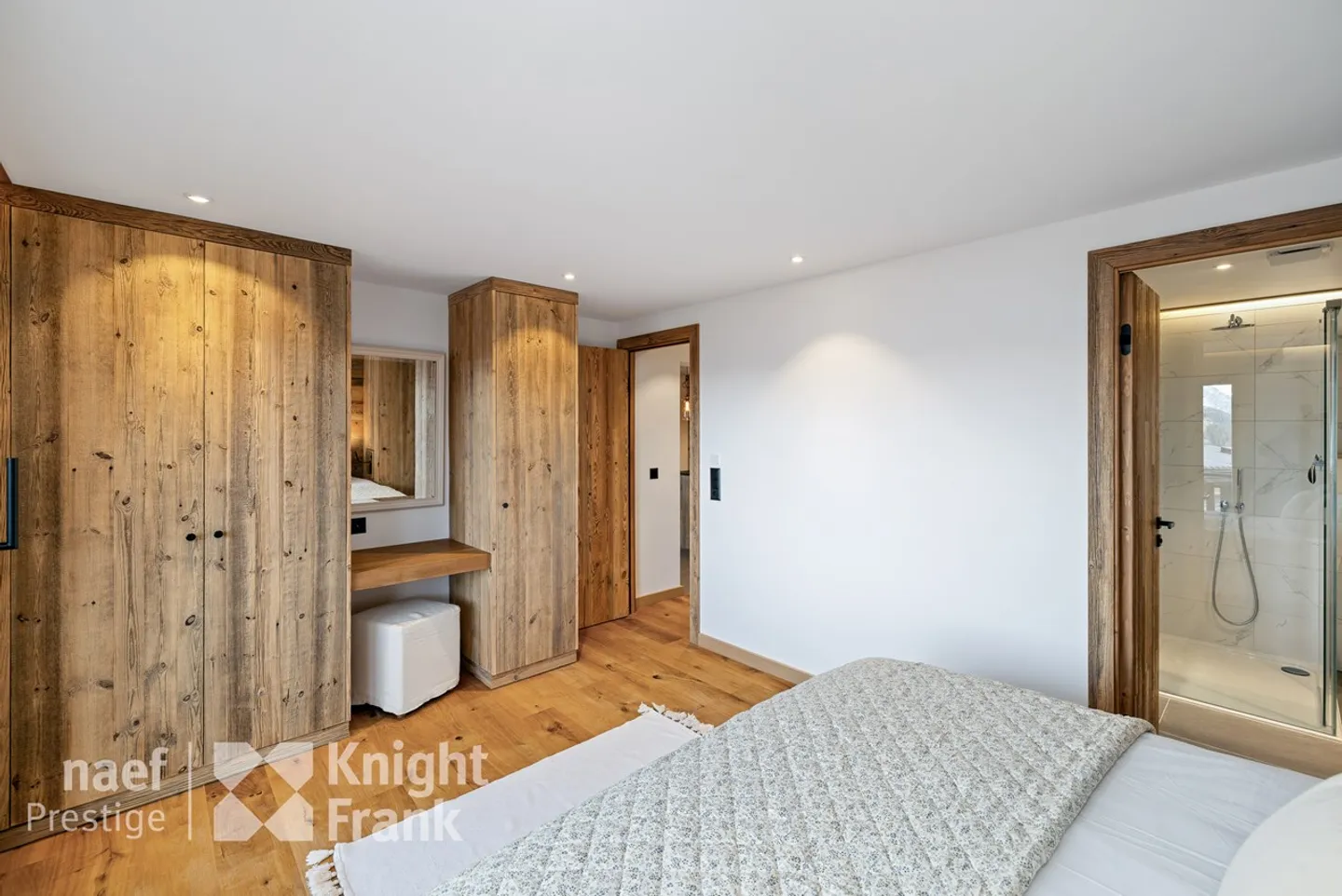 Appartamento con due camere situato vicino agli impianti di risalita di Medran. - Foto 4 di 7