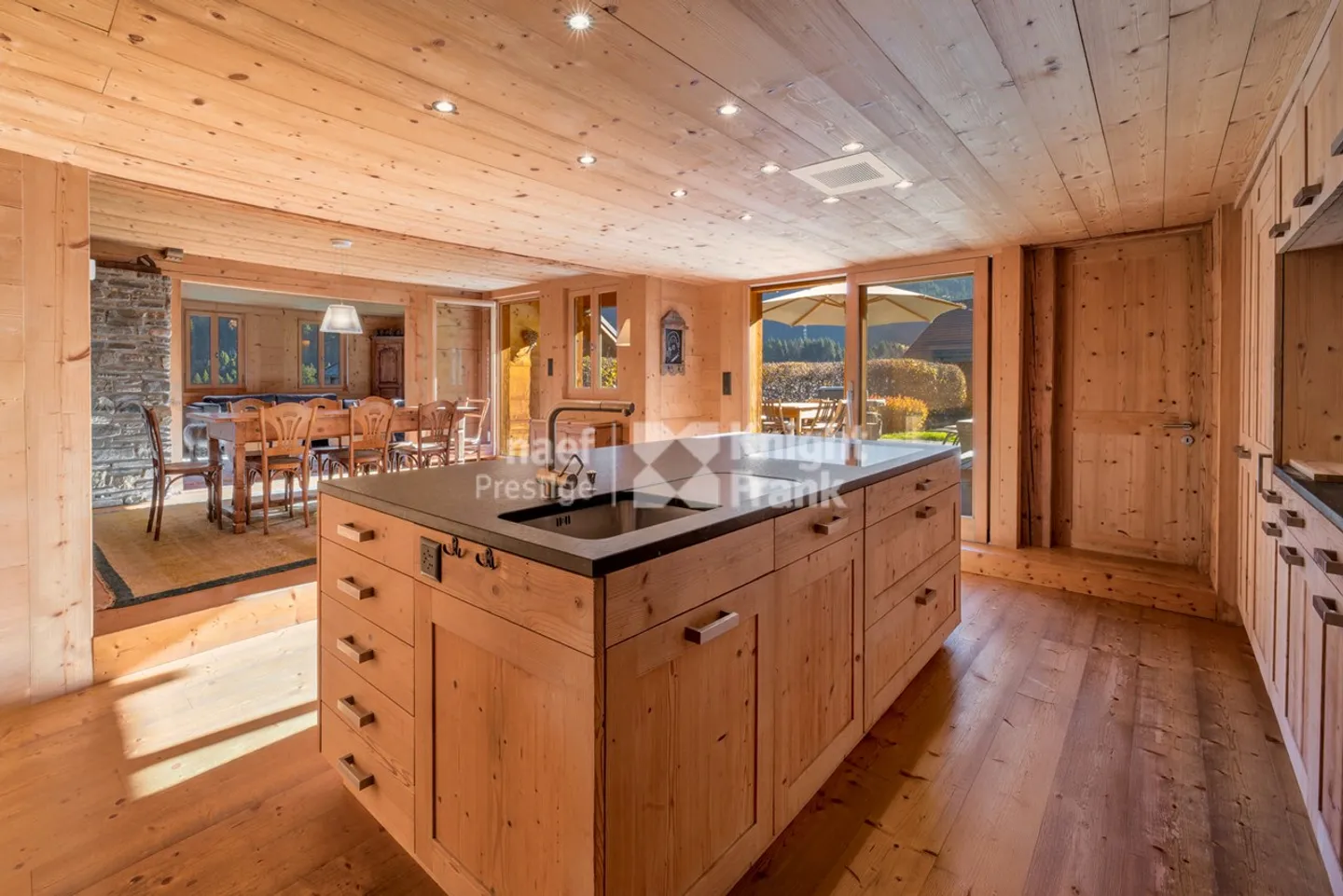 Chalet d'exception de 12.5 pièces à vendre à Champéry - Foto 7 di 13