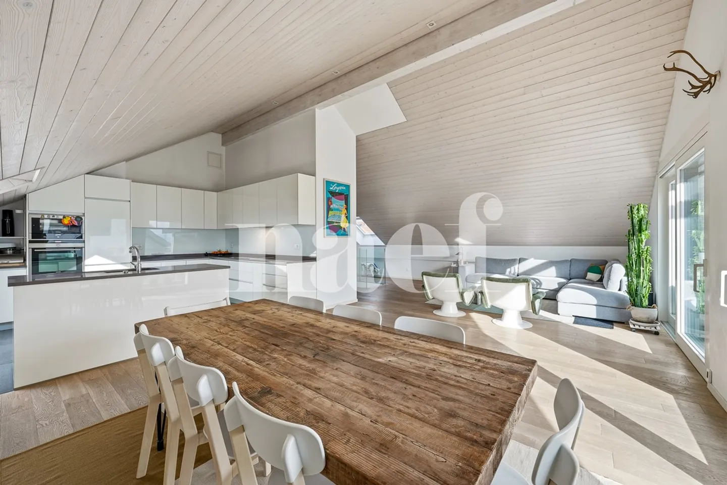 Exclusively: Superb 5.5-room duplex in Eysins - Photo 2 of 9