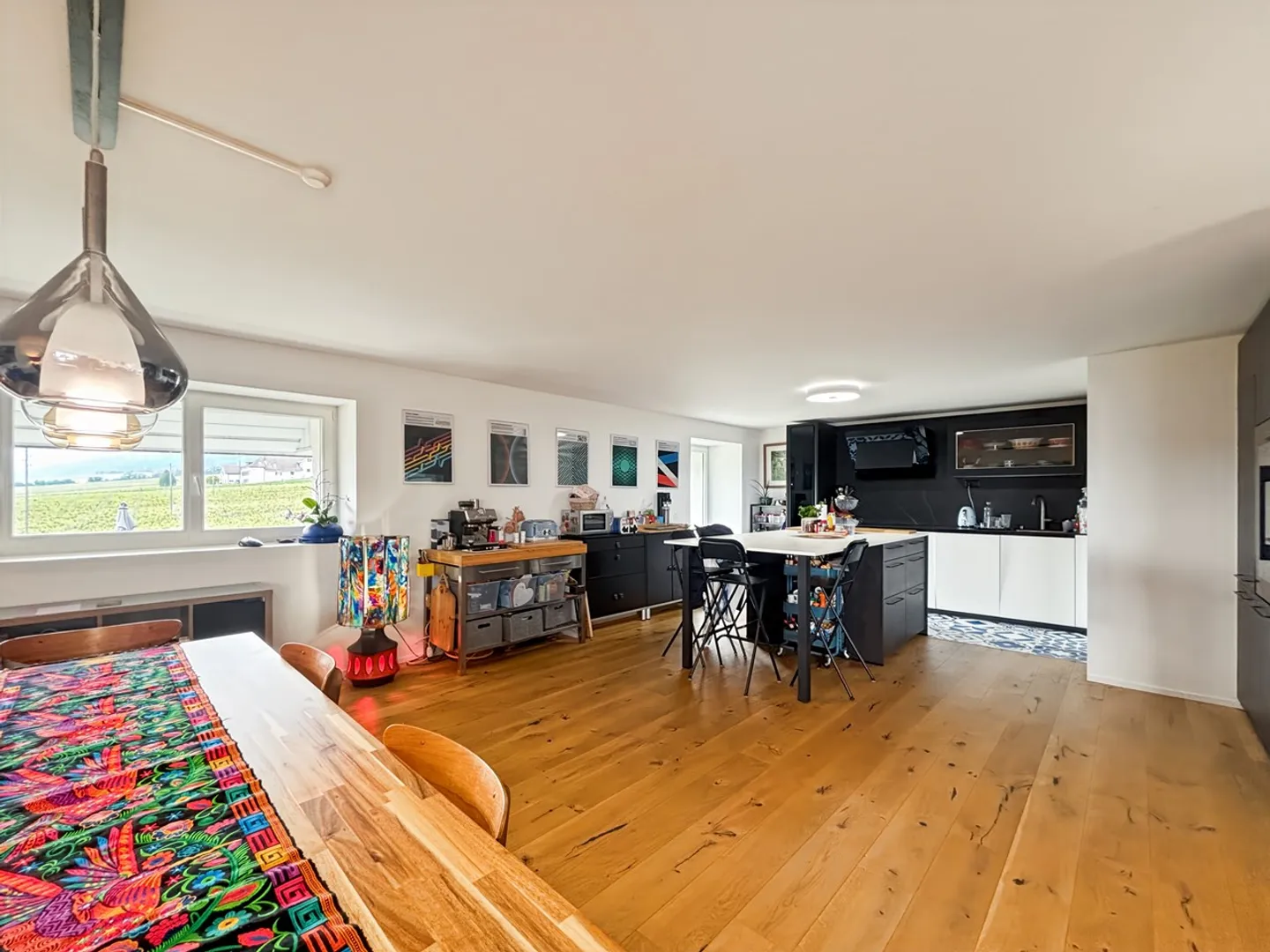 Triplex 6.5 rooms with lake view fully renovated - Photo 4 of 7