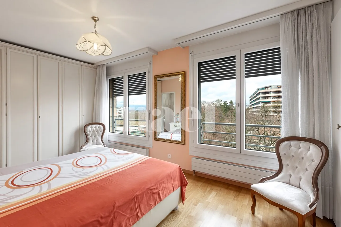 Proche ONU - 4 pièces transformable en 5 pièces - Photo 7 sur 10