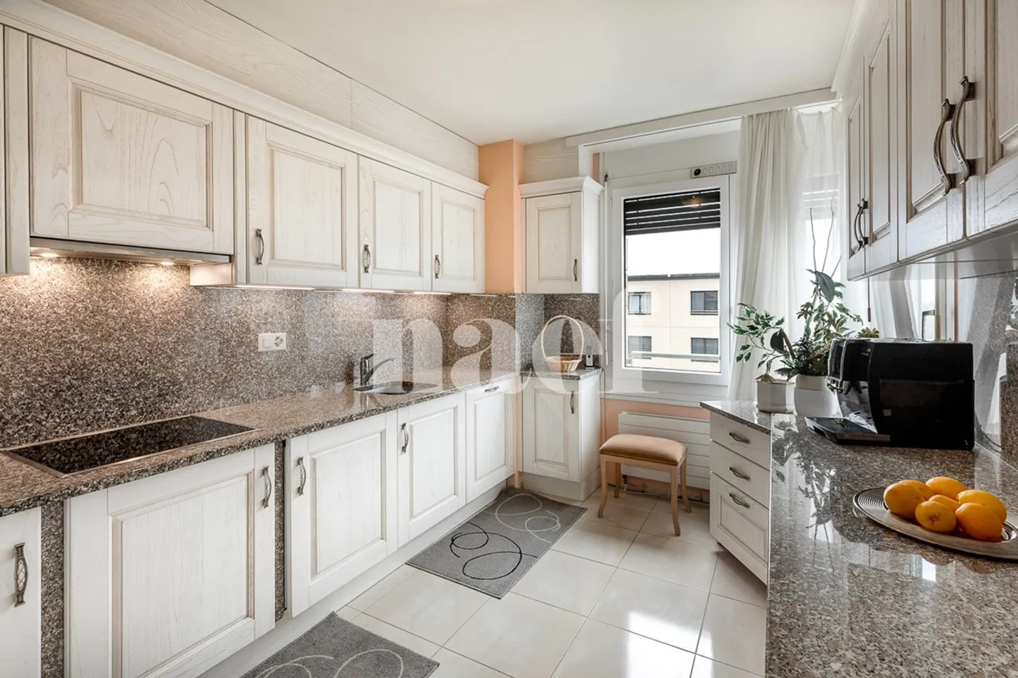 Proche ONU - 4 pièces transformable en 5 pièces - Photo 5 sur 10