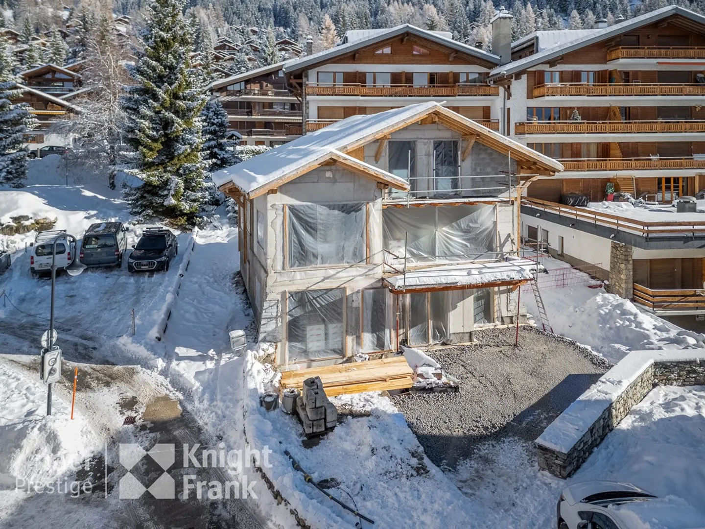 Chalet entièrement rénové, emplacement unique - Photo 2 sur 7