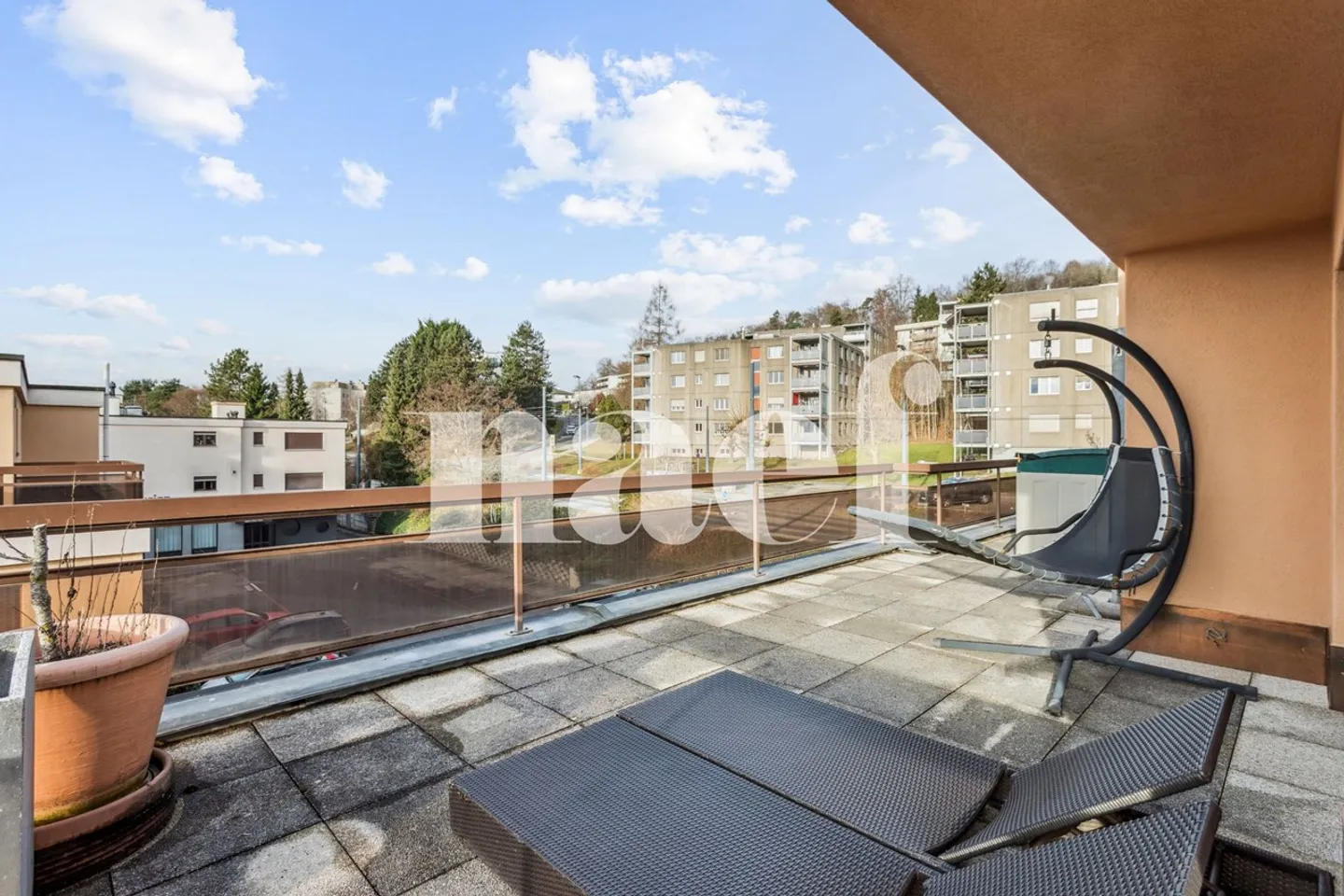 Large 7-room penthouse with superb terrace for sale in Villars-sur-Glâne - Photo 7 of 9