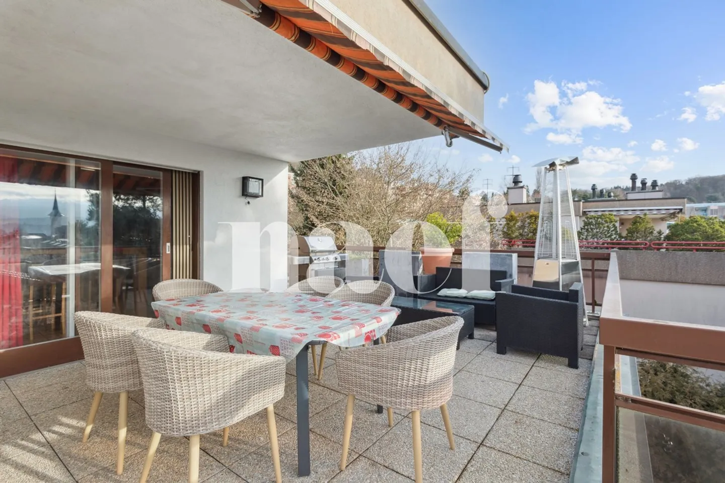 Large 7-room penthouse with superb terrace for sale in Villars-sur-Glâne - Photo 8 of 9