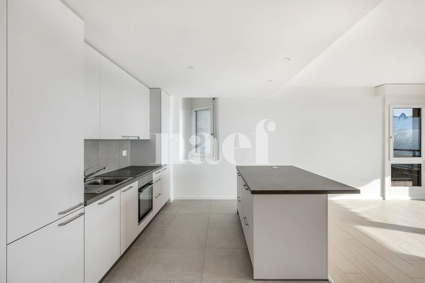 Appartement rénové de 2.5 pièces avec terrasse / jardin et vue panoramique sur le lac à vendre à Chardonne - Photo 5 sur 8