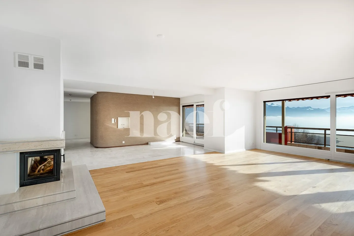 Appartement rénové de 3.5 pièces avec terrasse / jardin et vue panoramique sur le lac à vendre à Chardonne - Photo 1 sur 11