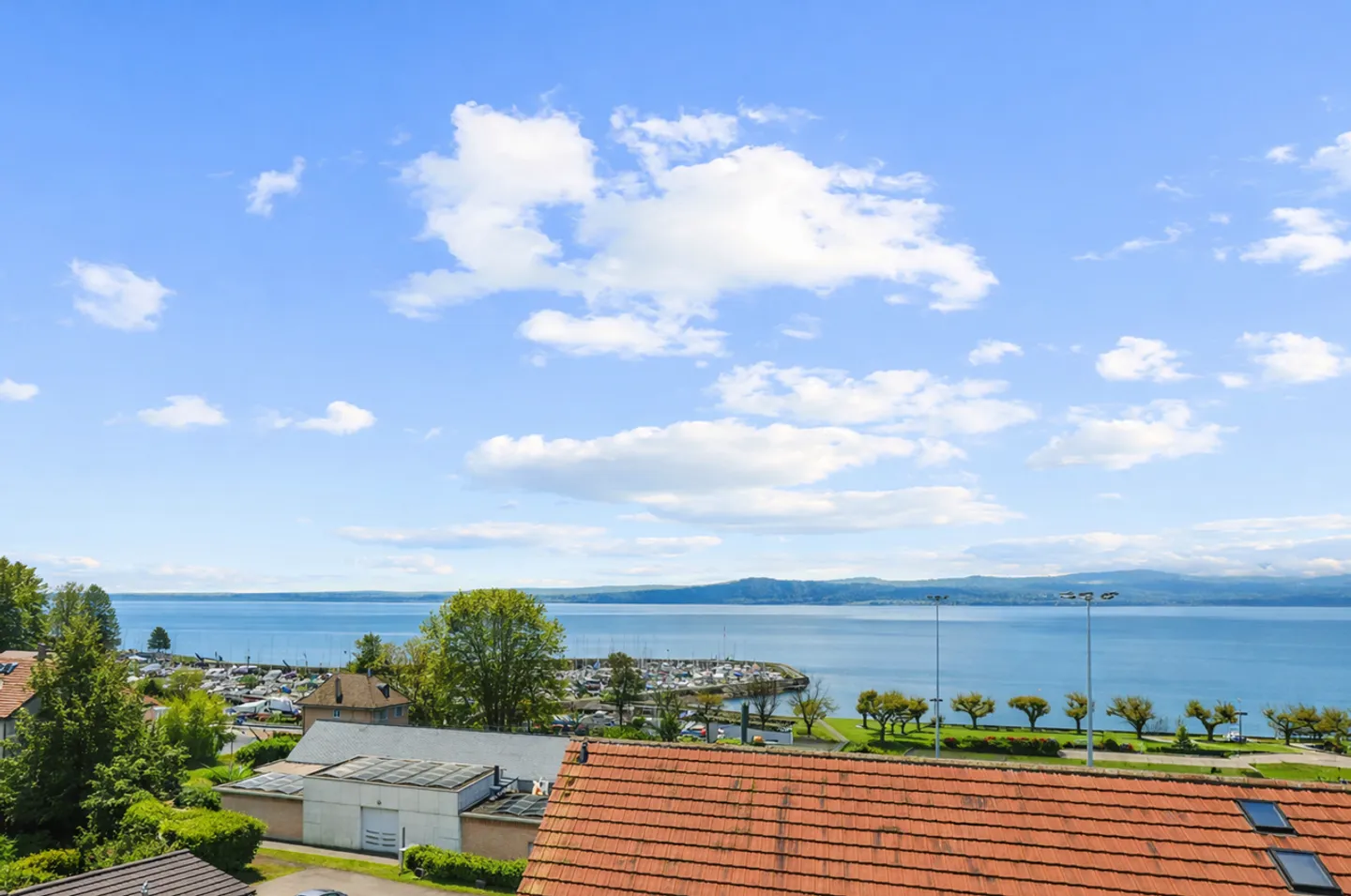 Detached house with 6.5 rooms and 2-room annex - Photo 8 of 8