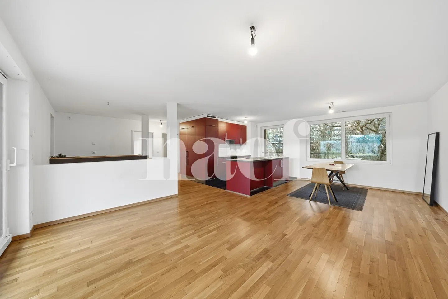 Duplex de 5 pièces en rez-de-jardin - Photo 3 sur 13