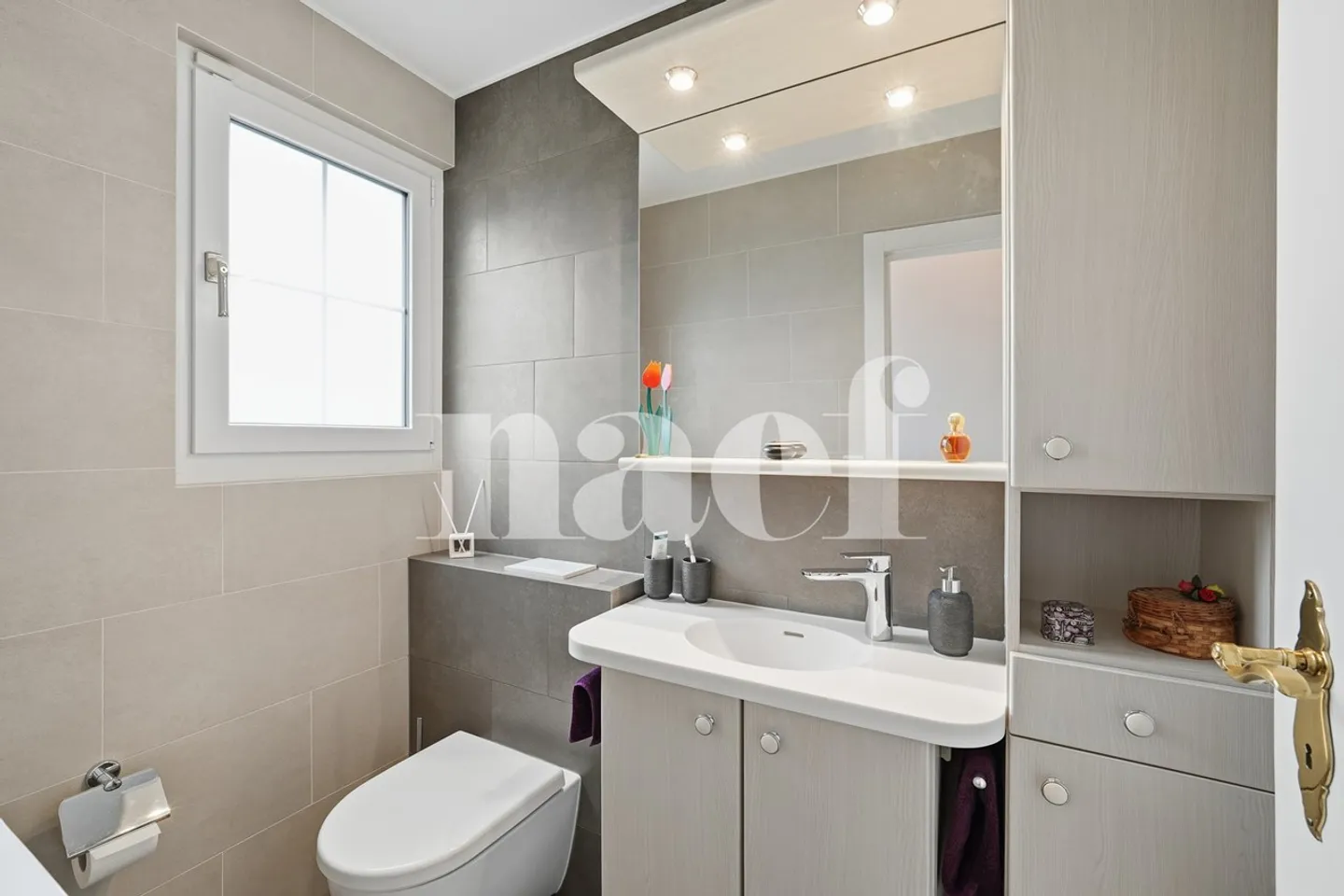 Exclusivity: Individual property with pool and view of the Alps - Photo 8 of 9