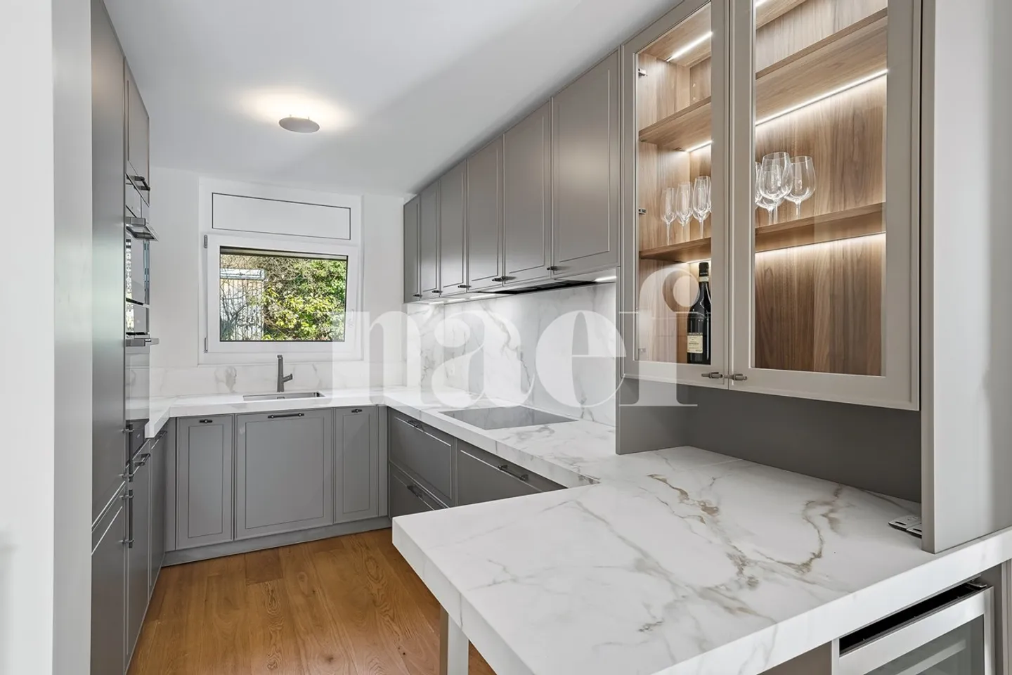 Exclusive? Villa with private garden in the sought-after heart of Conches - Photo 8 of 13