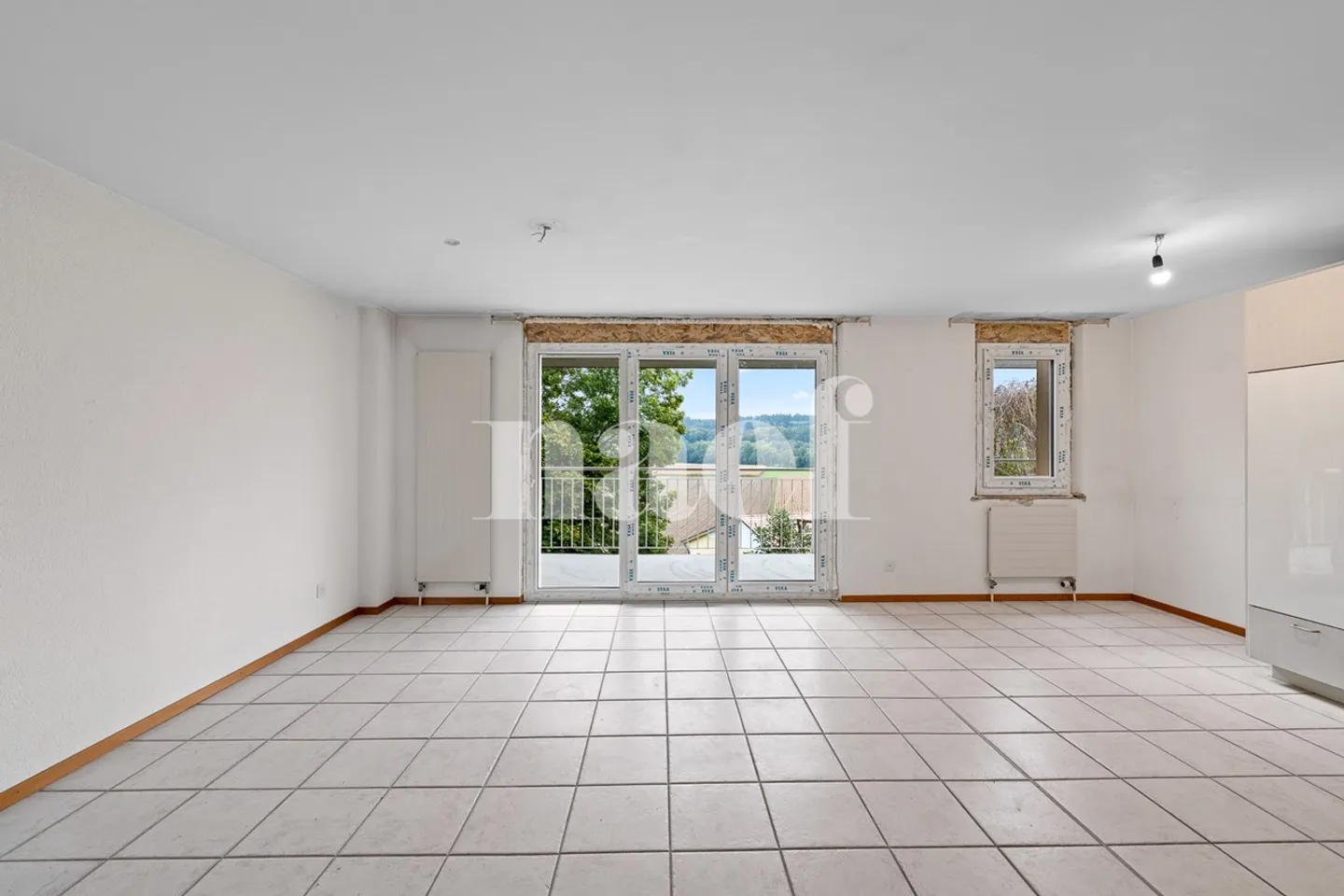 Appartamento ristrutturato con balcone - Foto 2 di 5