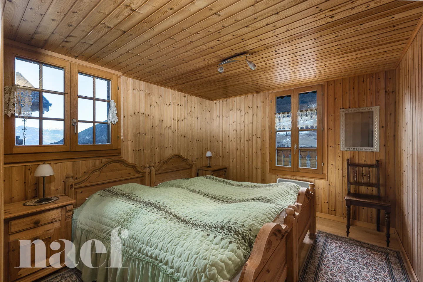 For sale - Chalet with 4 apartments and stunning views of the Dents-du-Midi, just steps from the center of the village of Val d'Illiez - Photo 10 of 11