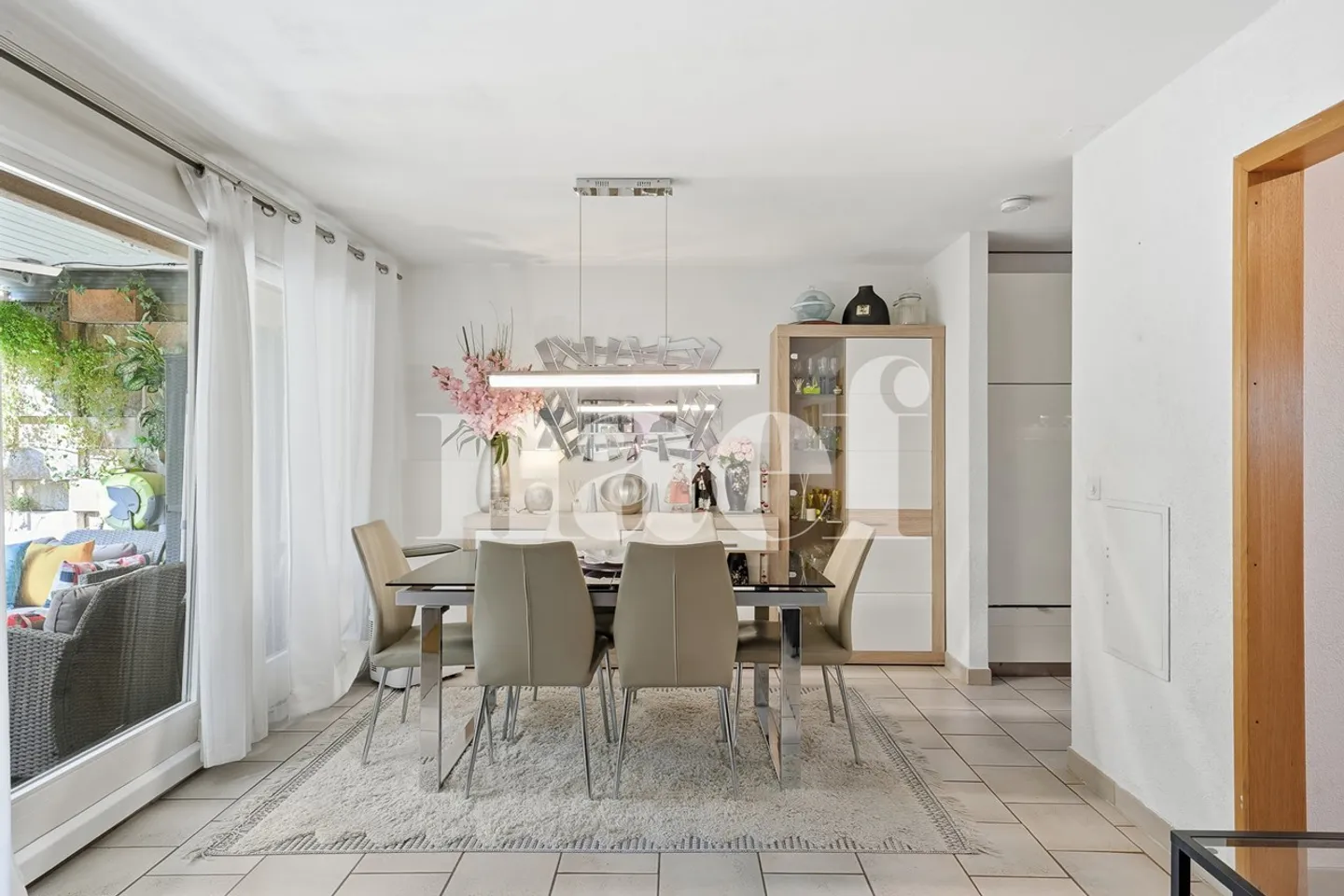 Appartement en rez-de-jardin au centre de Nyon - Foto 4 di 9