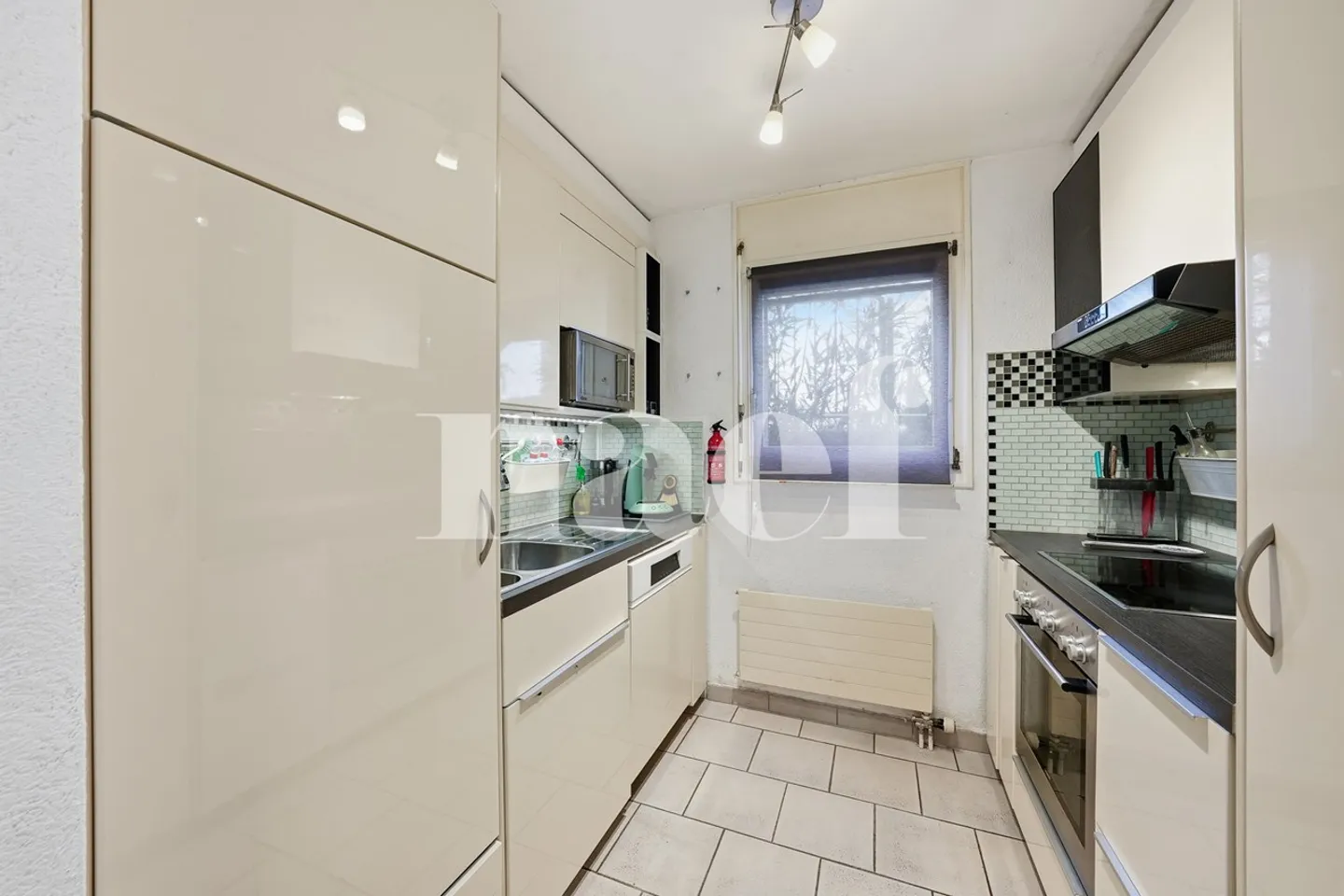 Appartement en rez-de-jardin au centre de Nyon - Foto 5 di 9