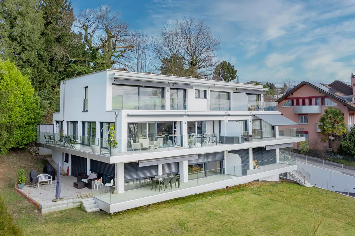 Penthouse mit 3,5 Zimmern und Panoramablick - Foto 1 von 9