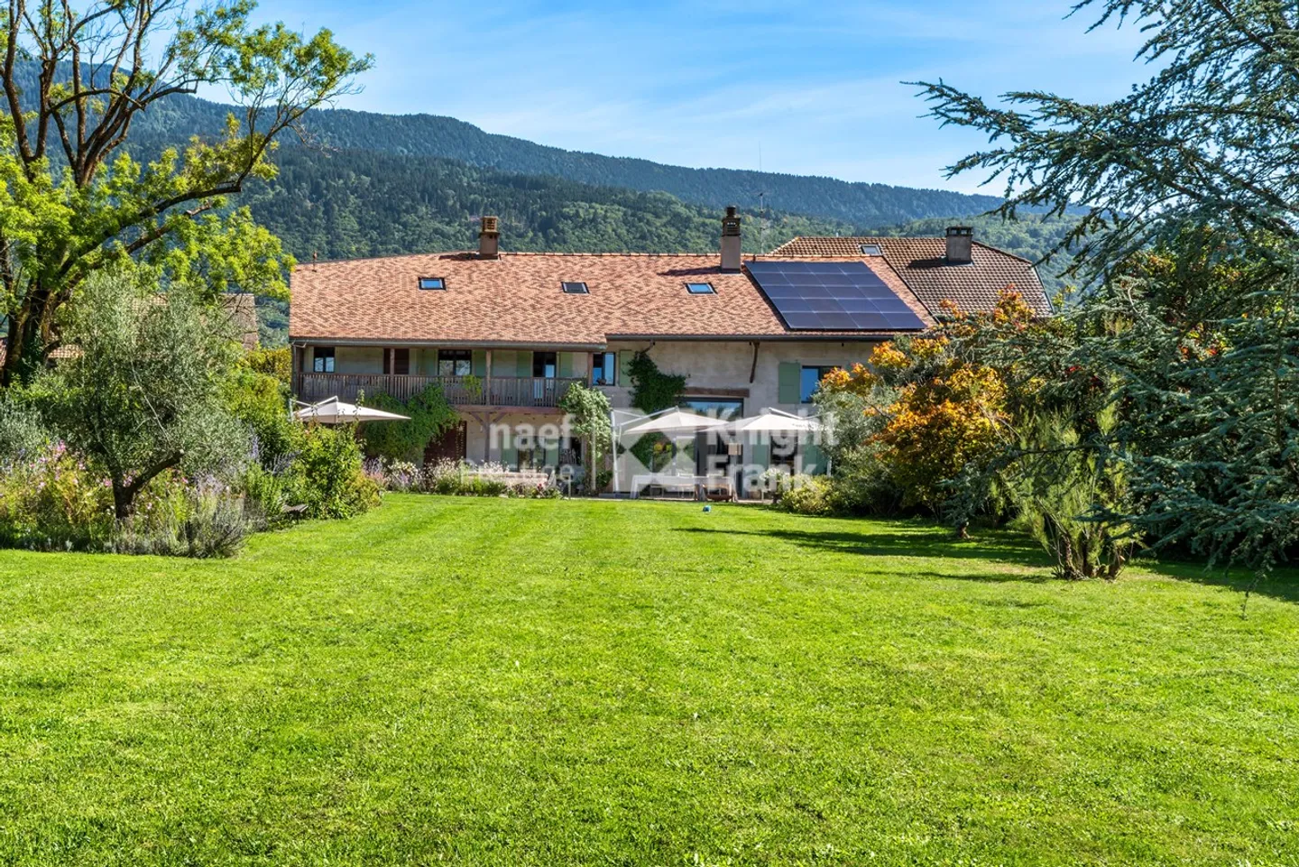 Lussuosa casa familiare ristrutturata. - Foto 1 di 13