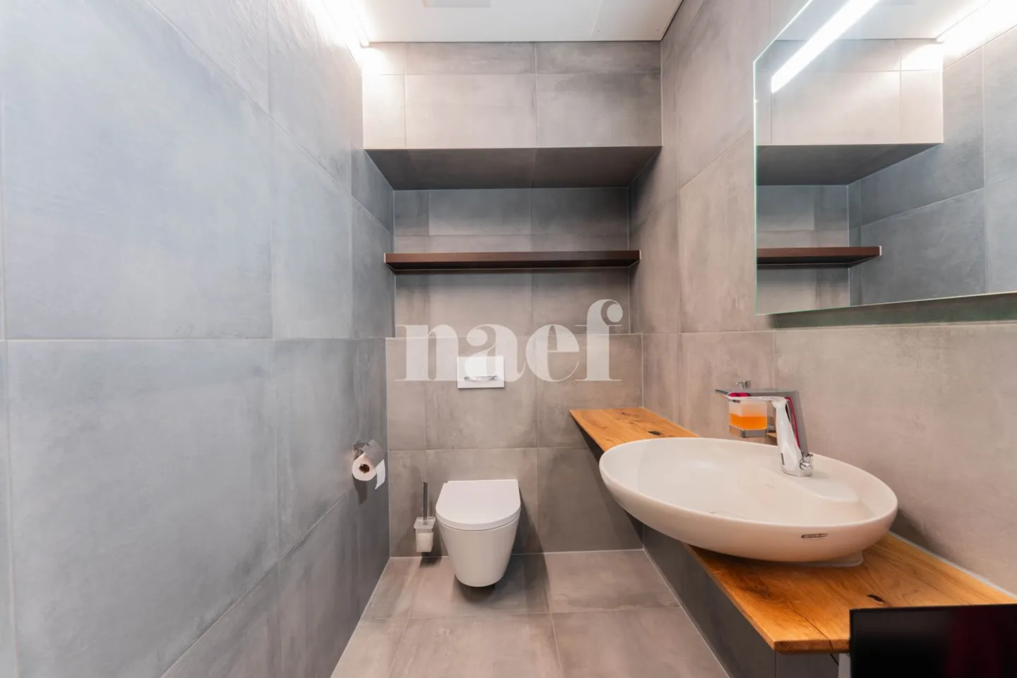 Magnificent ground floor office fully furnished for sale in Bulle - Photo 9 of 11