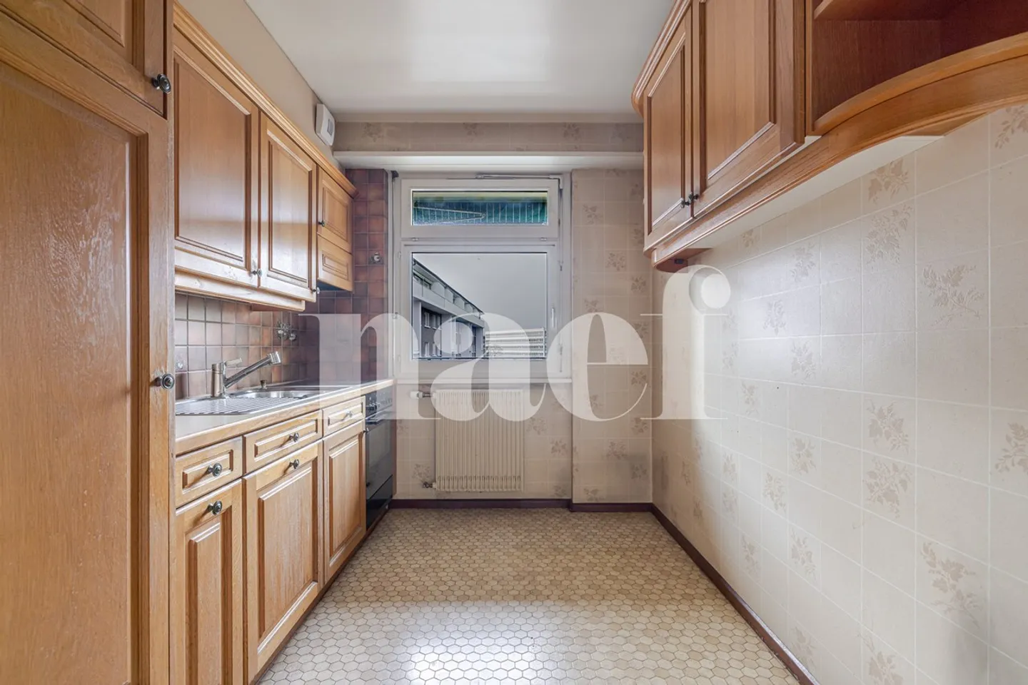 Selten: Stadtzentrum rechte Ufer - 4-Zimmer-Wohnung mit Balkon zu renovieren - Foto 6 von 10