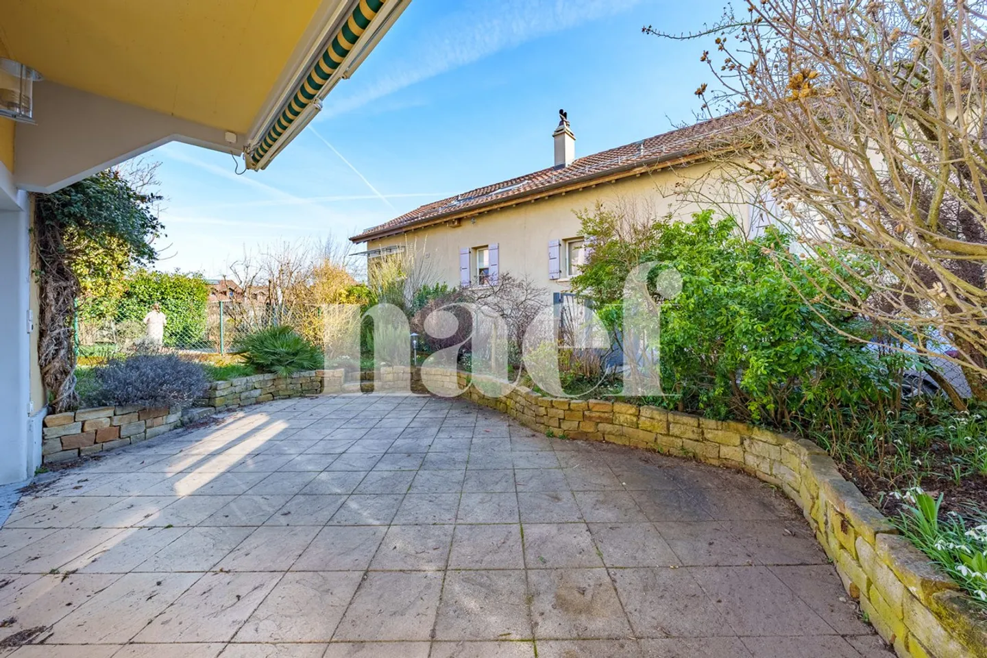 Exklusiv: Dorfhaus in Begnins - Foto 3 von 10