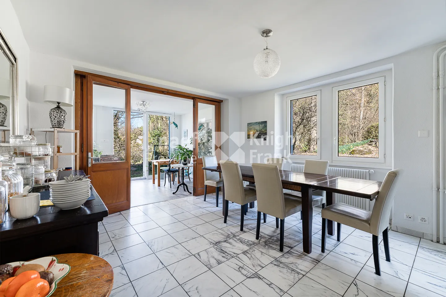 Zu verkaufen - Einzelne Immobilie mit 12,5 Zimmern nur wenige Schritte vom Zentrum von Blonay und mit herrlichem Blick auf den See - Foto 7 von 13