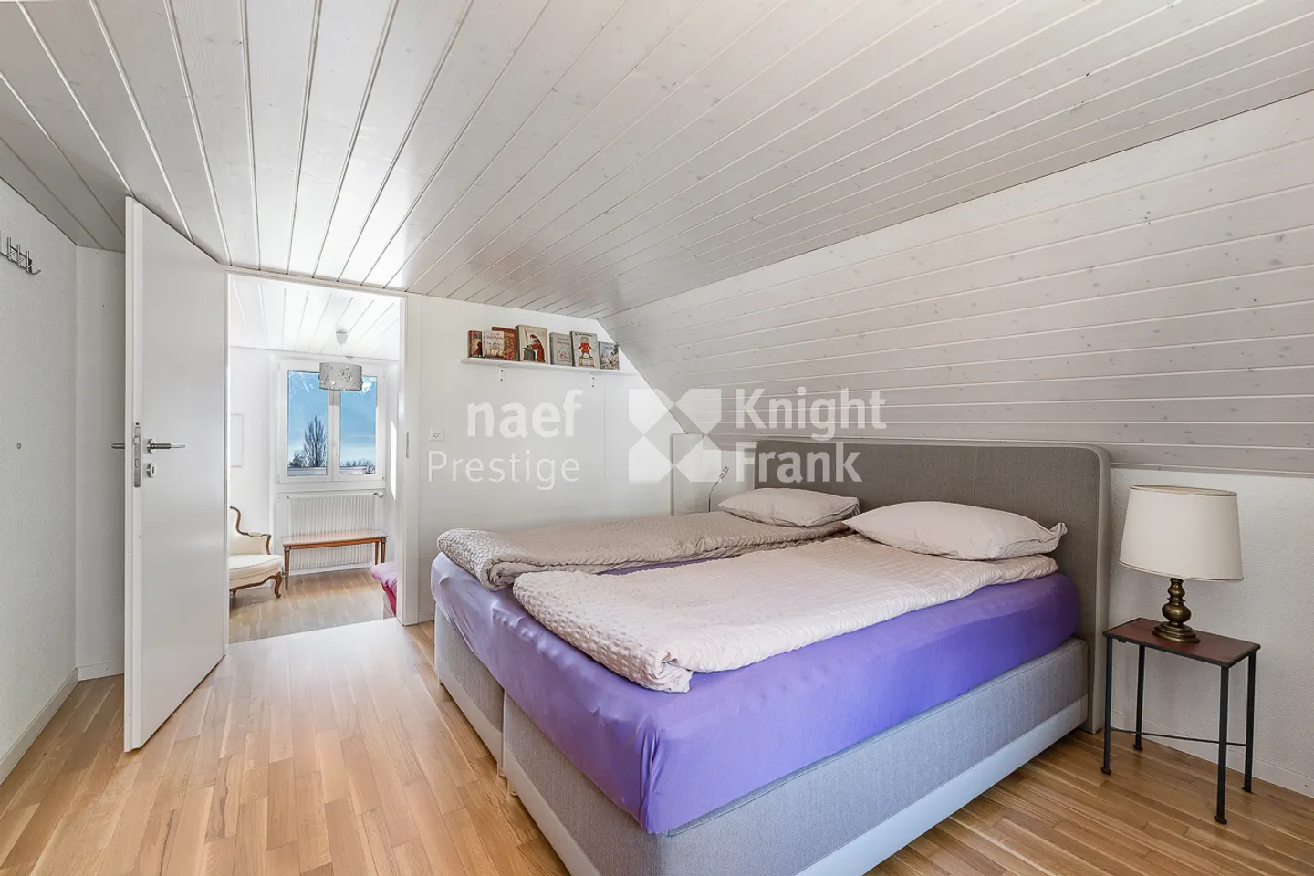 Zu verkaufen - Einzelne Immobilie mit 12,5 Zimmern nur wenige Schritte vom Zentrum von Blonay und mit herrlichem Blick auf den See - Foto 11 von 13