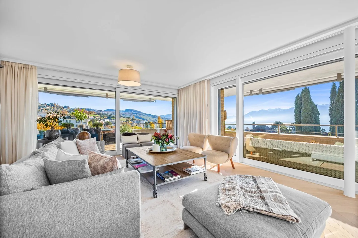 Appartamento di prestigio tra lago e vigneti - Foto 5 di 13