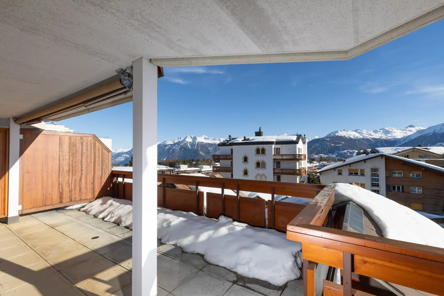 Ideally Located Apartment in the Center - Photo 2 of 2