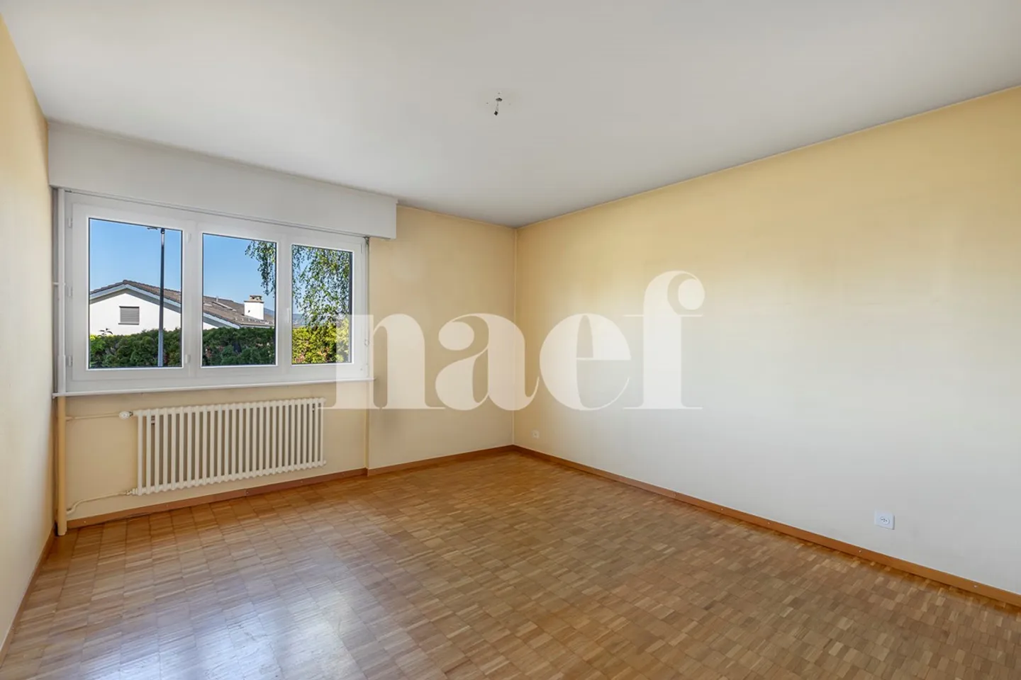 Geräumige 3,5-Zimmer-Wohnung mit Balkon und unverbautem Blick auf den See zu verkaufen in Chernex / Montreux - Foto 8 von 11