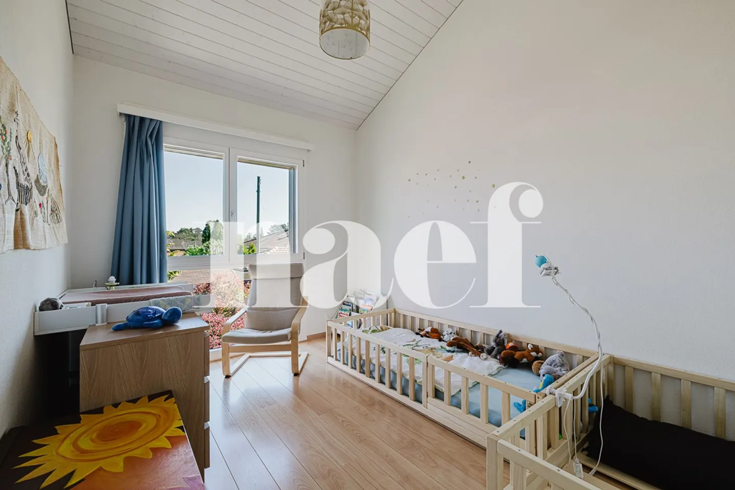 Charming semi-detached villa 230 m² usable plus garden, terrace and double garage in Vernier - Photo 11 of 13