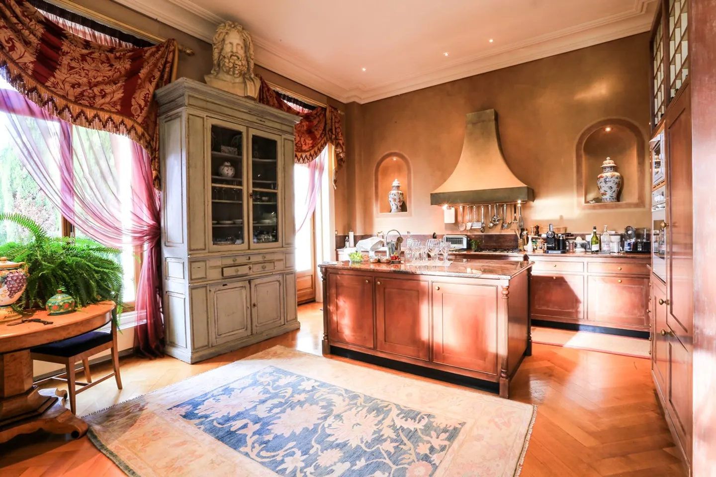 Sontuosa casa del XIX secolo in vendita nel centro di Montreux - Foto 12 di 13