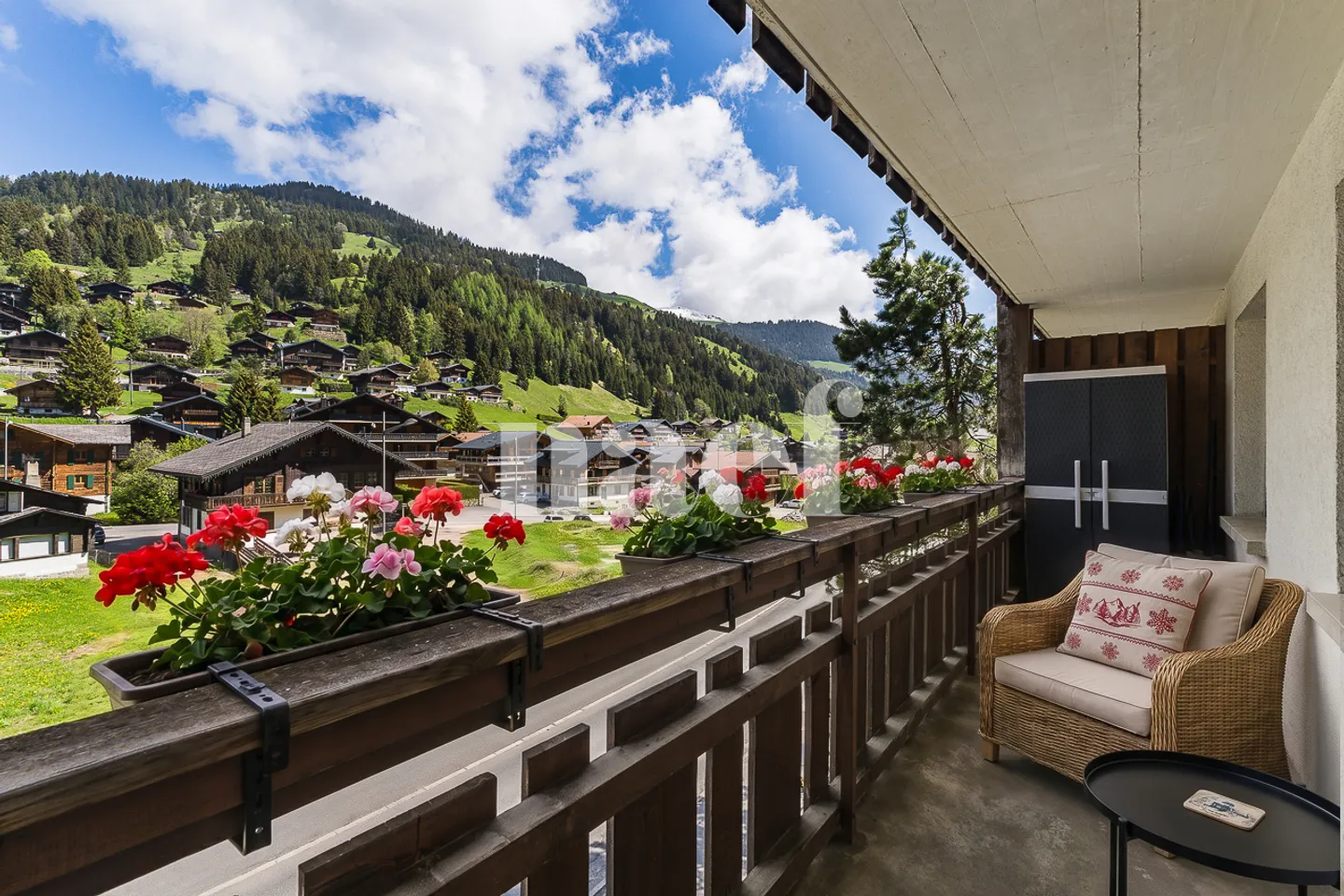 Studio for sale in the center of the village and close to the slopes - Photo 5 of 12