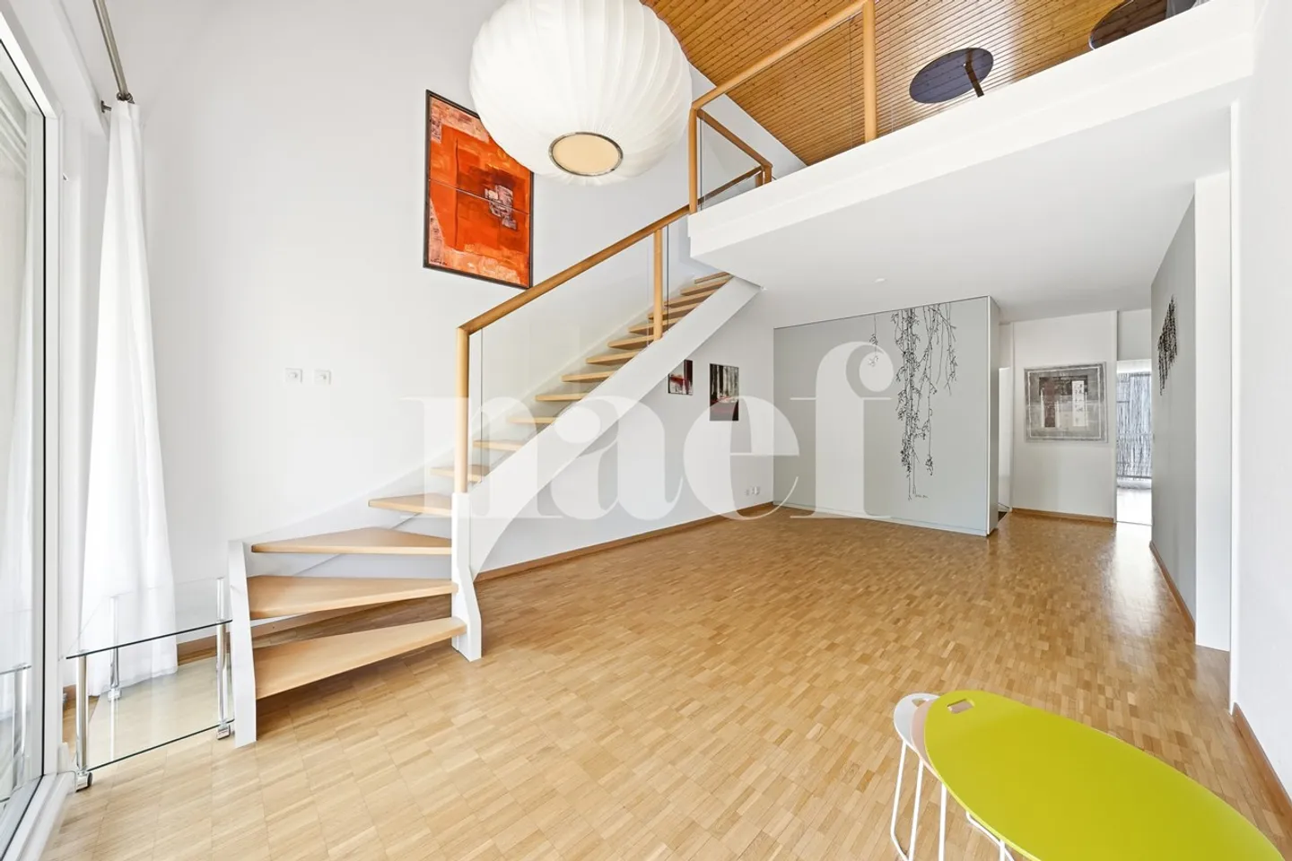 Beautiful family apartment with four bedrooms - Photo 3 of 13