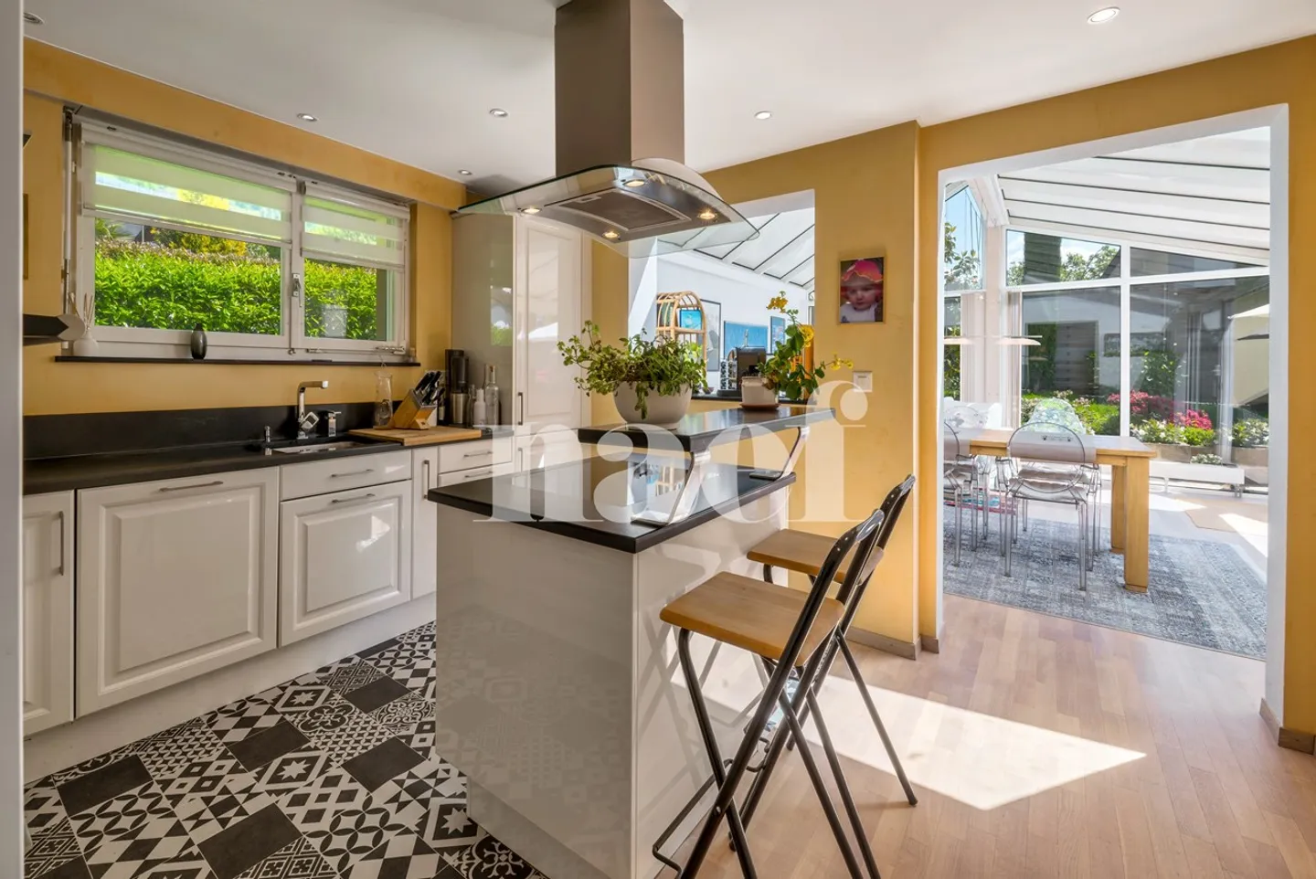 Beautiful 7.5-room detached villa with outdoor pool for sale in Villeneuve - Photo 8 of 12
