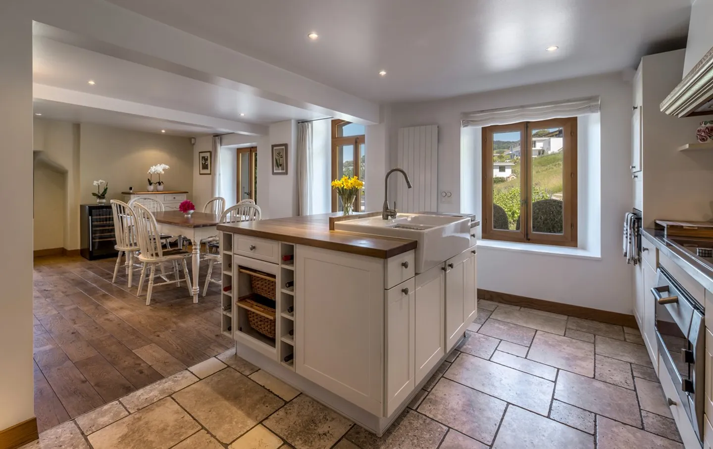 Exceptional residence in the heart of Lavaux - Photo 7 of 13
