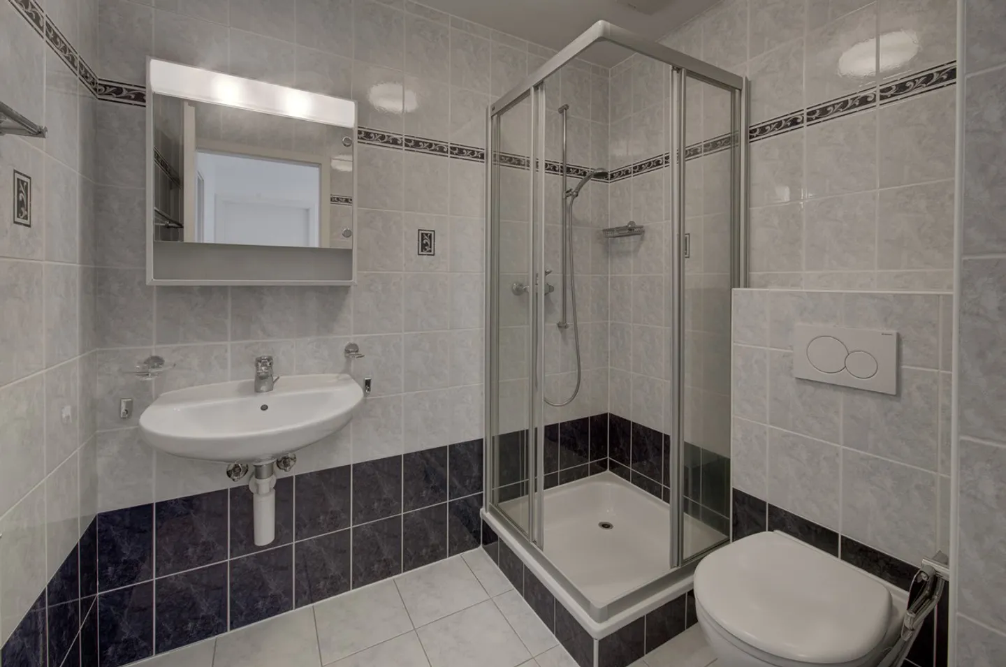 Villa familiale jumelée de 5,5 pièces - Foto 10 von 12