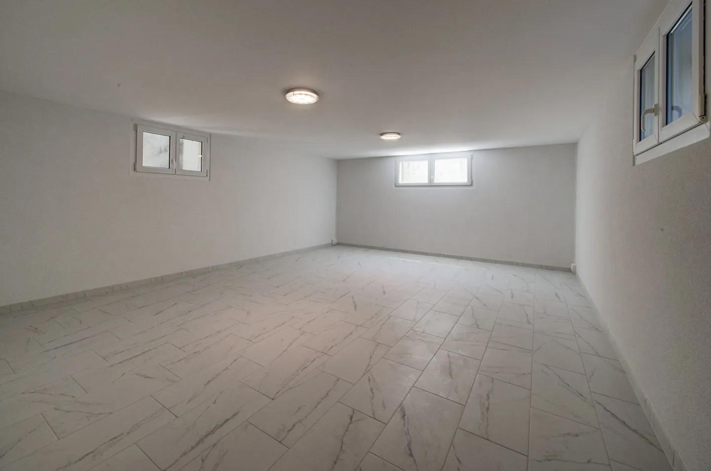Villa familiale jumelée de 5,5 pièces - Foto 11 von 12
