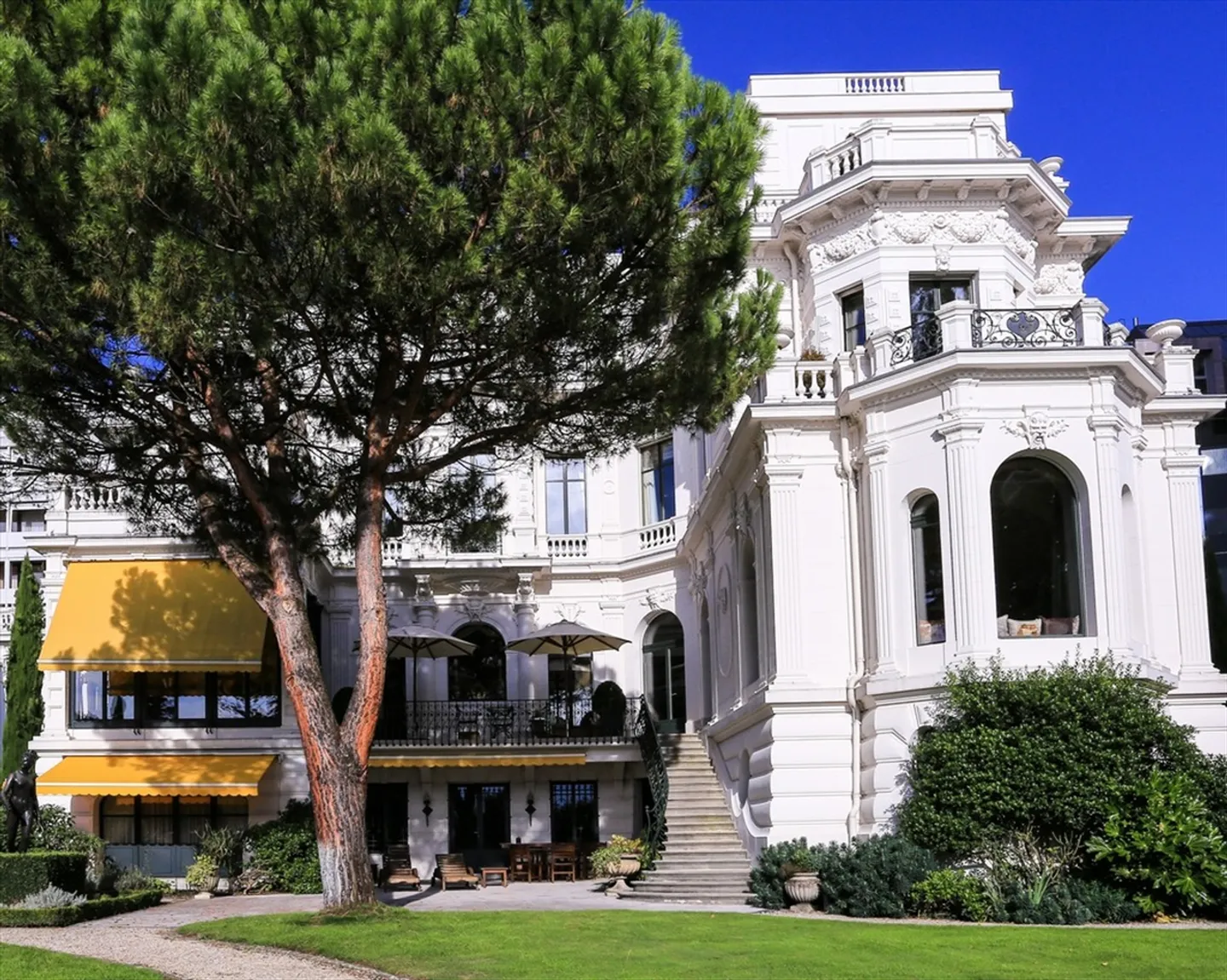 Sontuosa casa del XIX secolo in vendita nel centro di Montreux - Foto 2 di 13