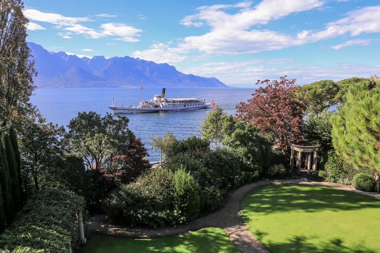 Sontuosa casa del XIX secolo in vendita nel centro di Montreux - Foto 1 di 13