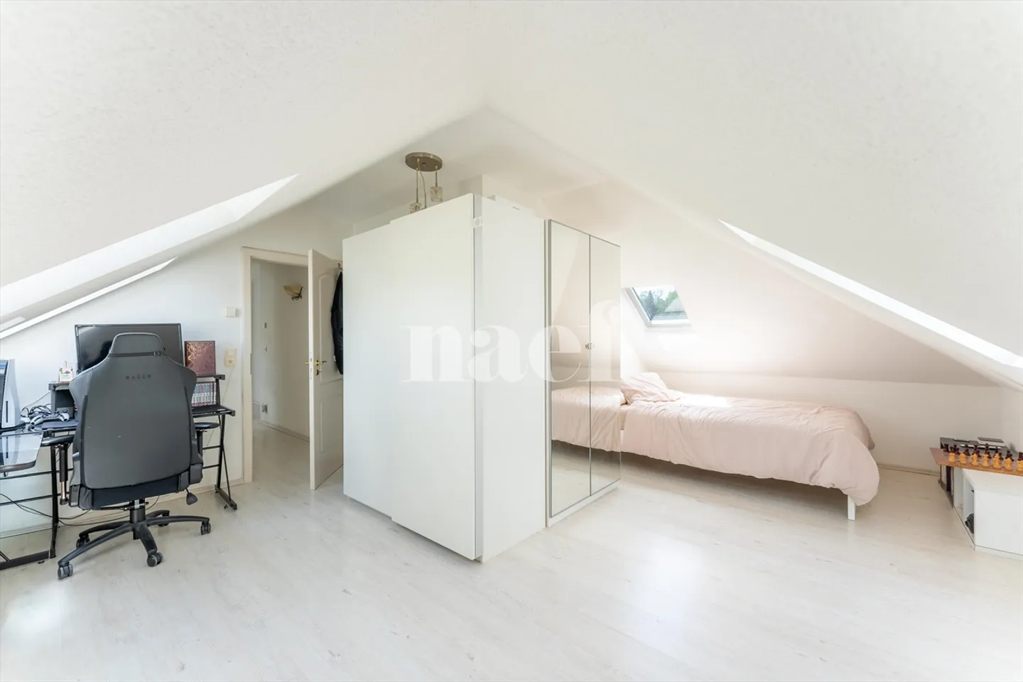 Villa contemporaine avec logement indépendant à vendre à Bourguillon - Foto 8 von 13