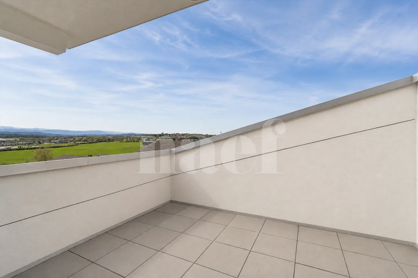 Charmant Appartement 4.5 pièces - Photo 4 sur 11