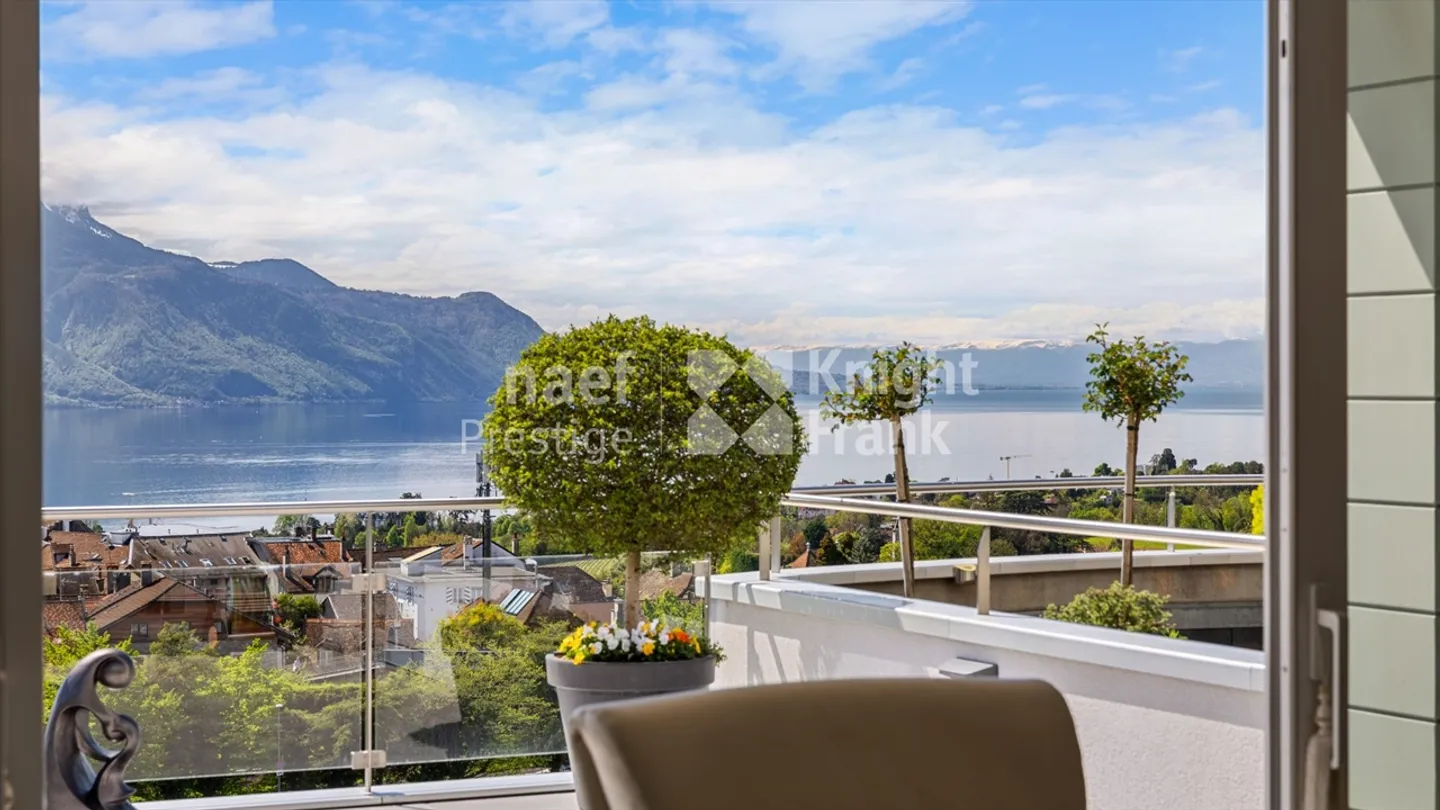 7,5-Zimmer Doppelhaushälfte im Triplex mit Panoramablick auf den See zu verkaufen in Montreux - Foto 2 von 3