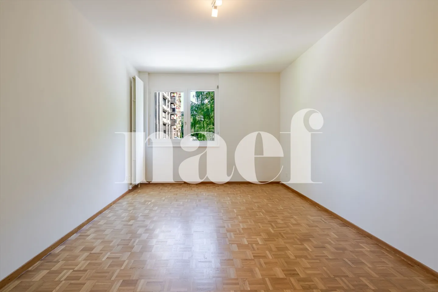 Spacious 4-room apartment in a privileged living environment in Champel - Photo 9 of 13