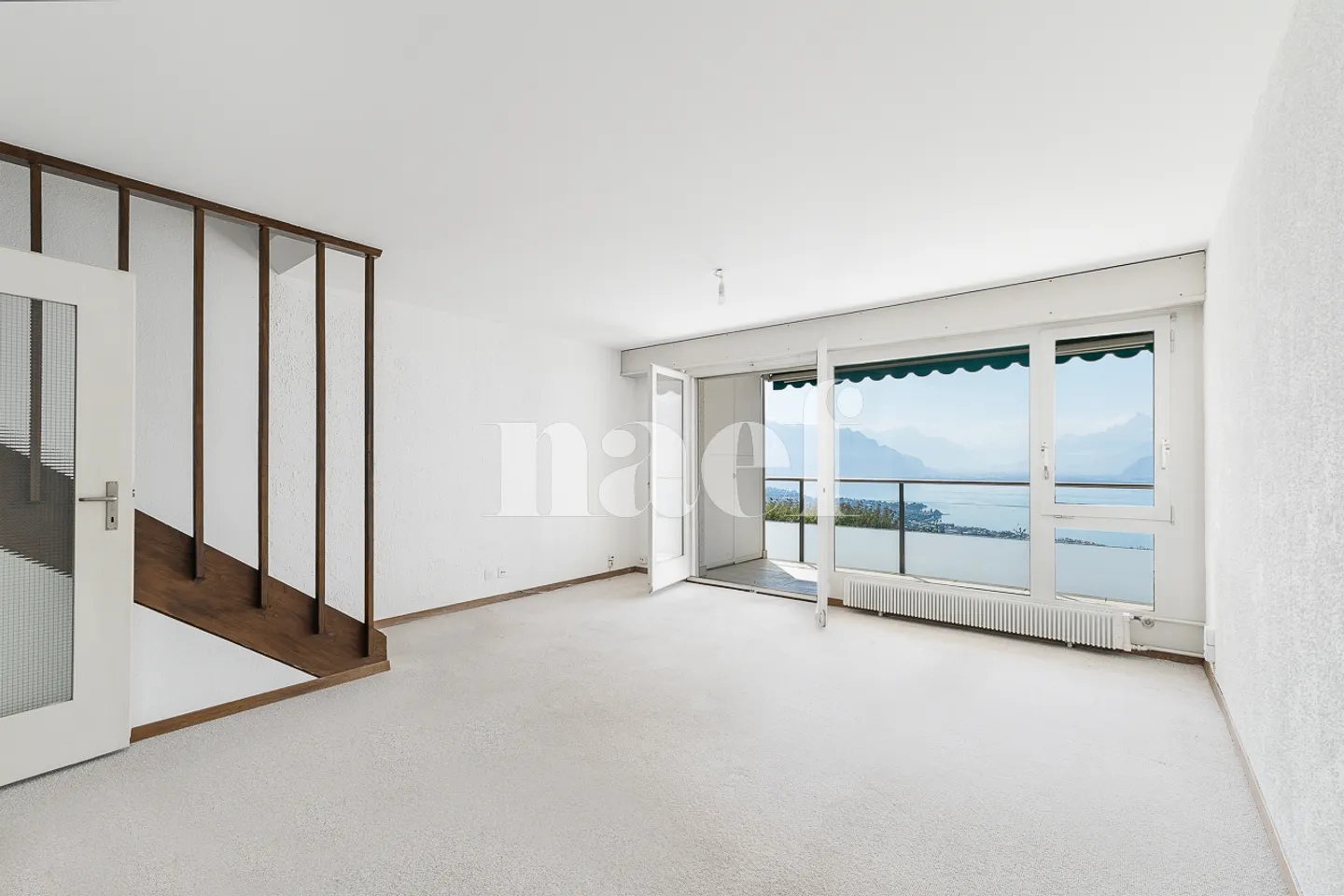 4.5-room duplex apartment with panoramic lake view for sale in Chardonne - Photo 5 of 13